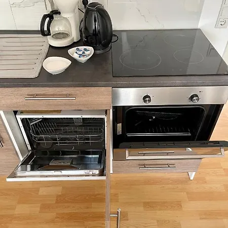 With Kitchen And Wifi Apartamento *